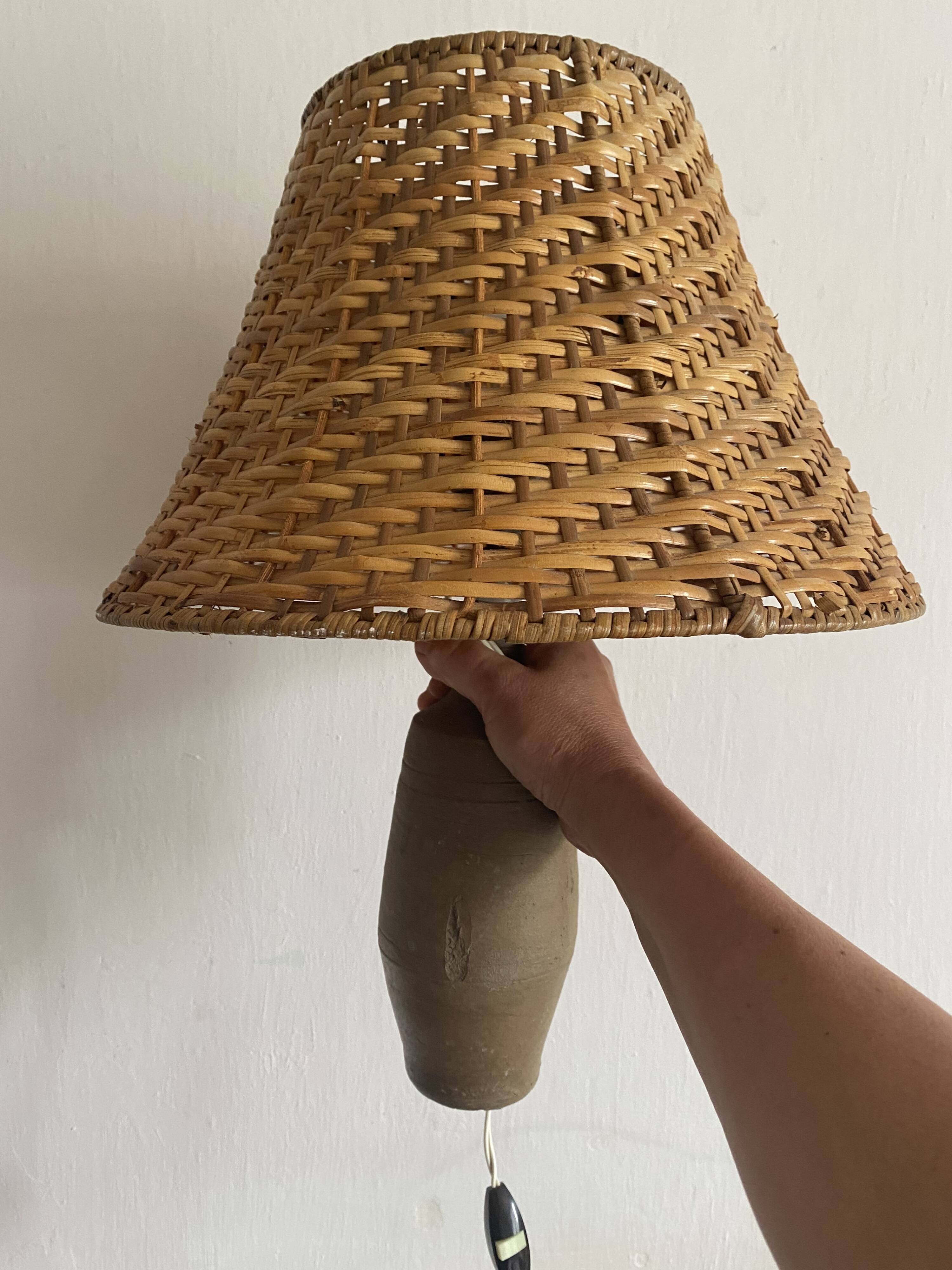Terracotta and rattan lamp