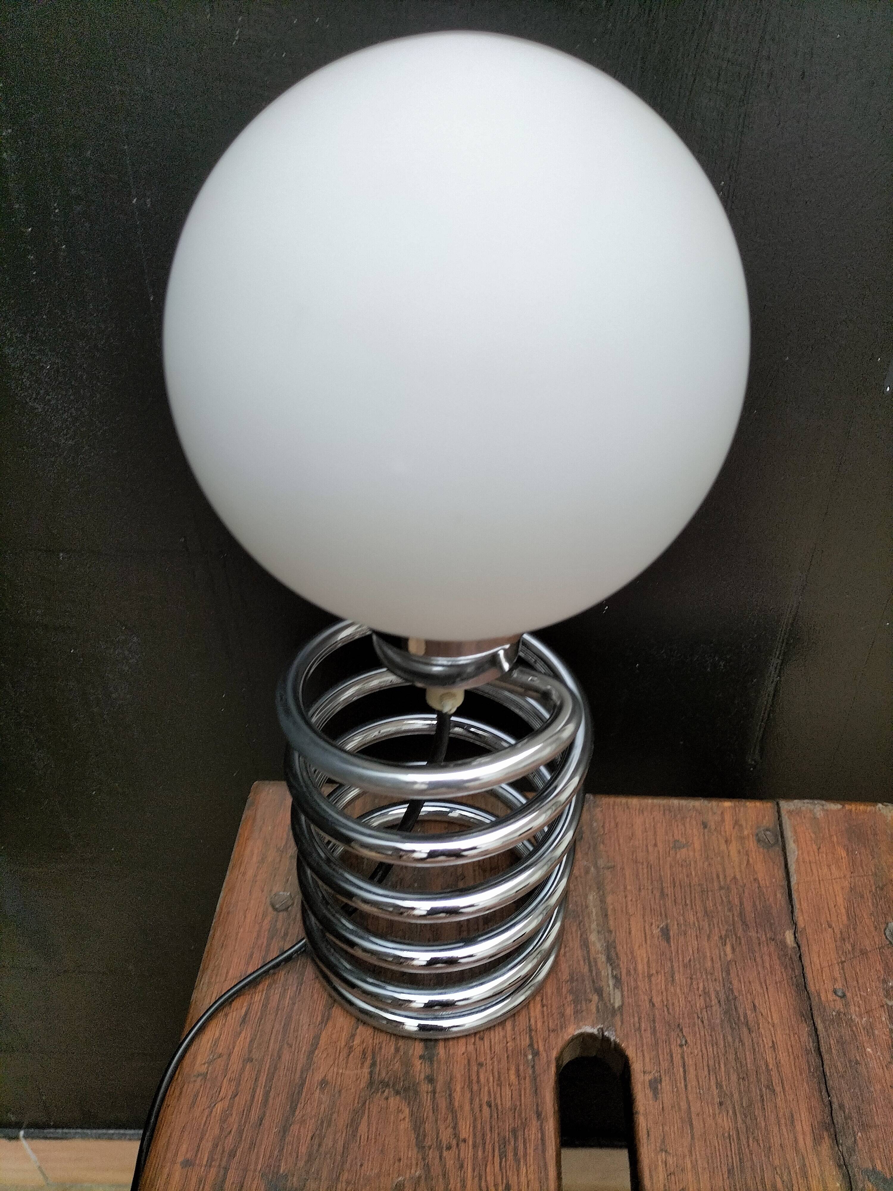 Ingo maurer spring lamp