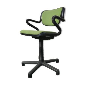 Vertebra office chair