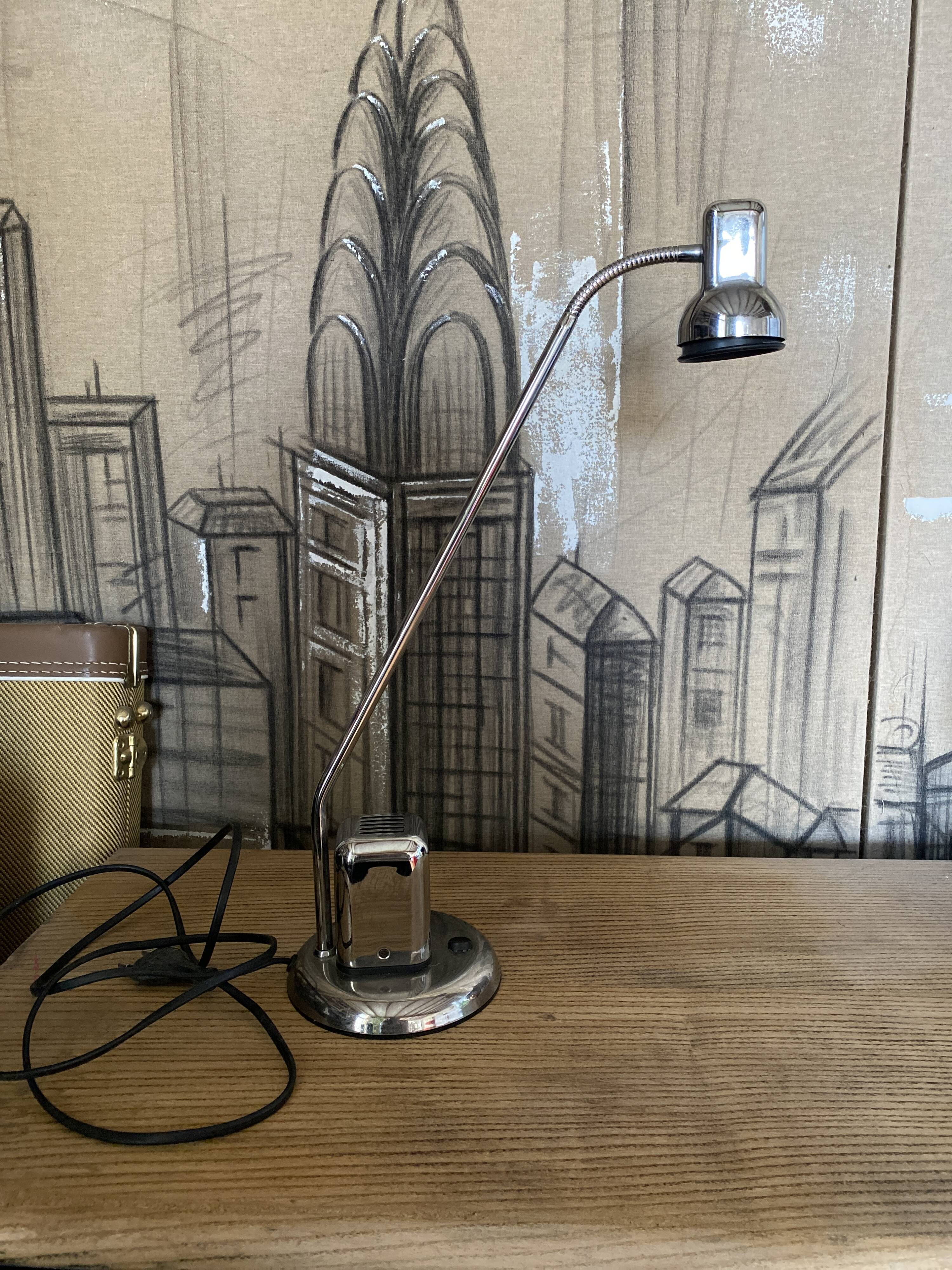 Vintage desk lamp Vrieland Design – chrome metal – 1980