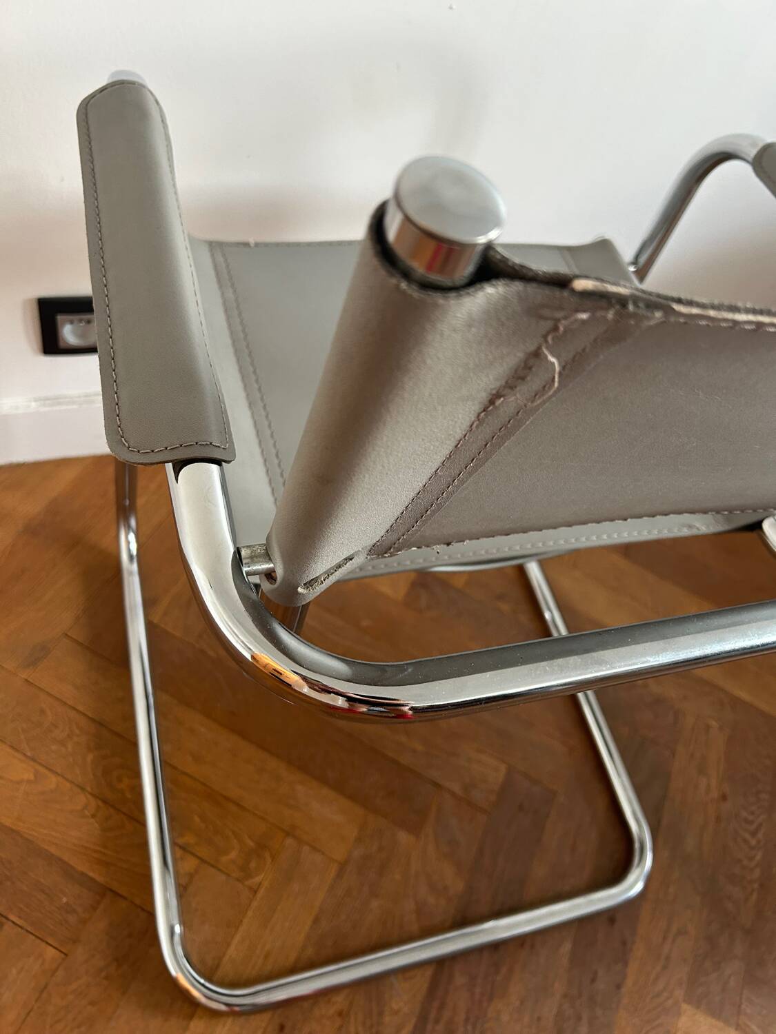 MG5 Grassi style chrome armchair