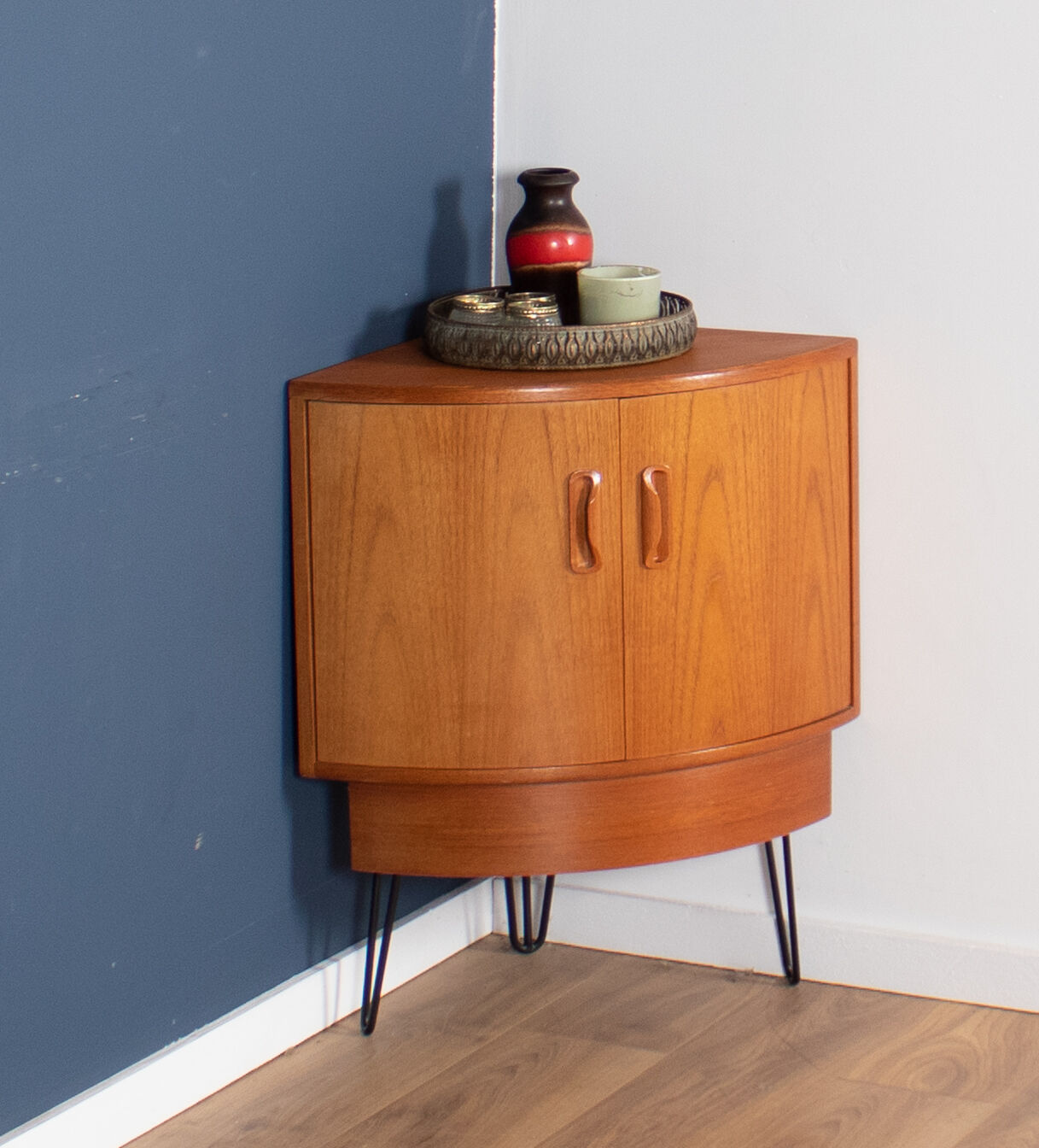 Retro teak 1960s g plan fresco corner unit bar drinks cabinet on hairpin legs