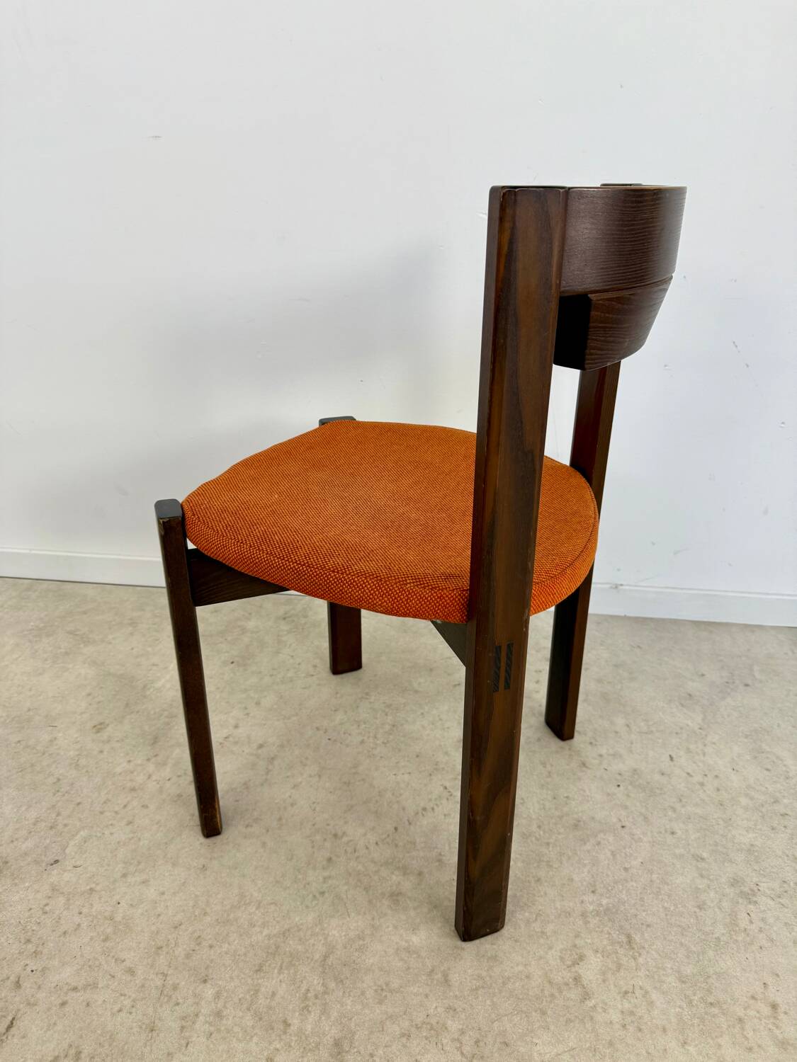 Set of 6 Girsberger Scandinavian style chairs from the 70s, vintage, solid wood, original fabric