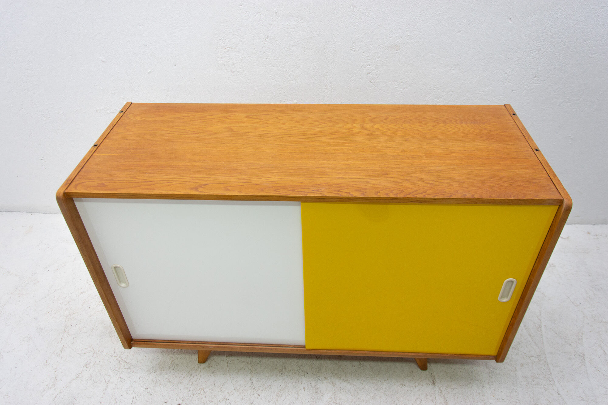 Fully restored mid century sideboard U-452 by Jiří Jiroutek, 1960´s, Czechoslovakia