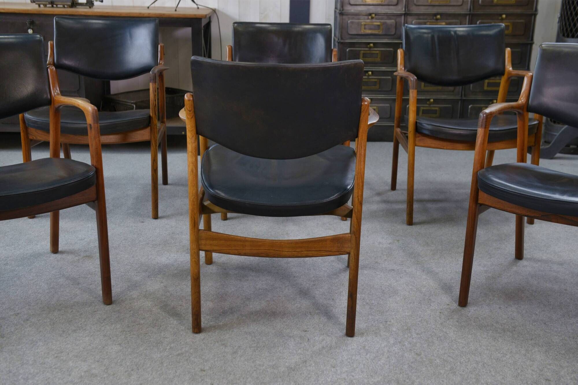 Set of 6 Scandinavian armchairs in leather and rosewood by Gondo Gravesen for Atelier Bondo Gravesen Snedkerier 1960s.