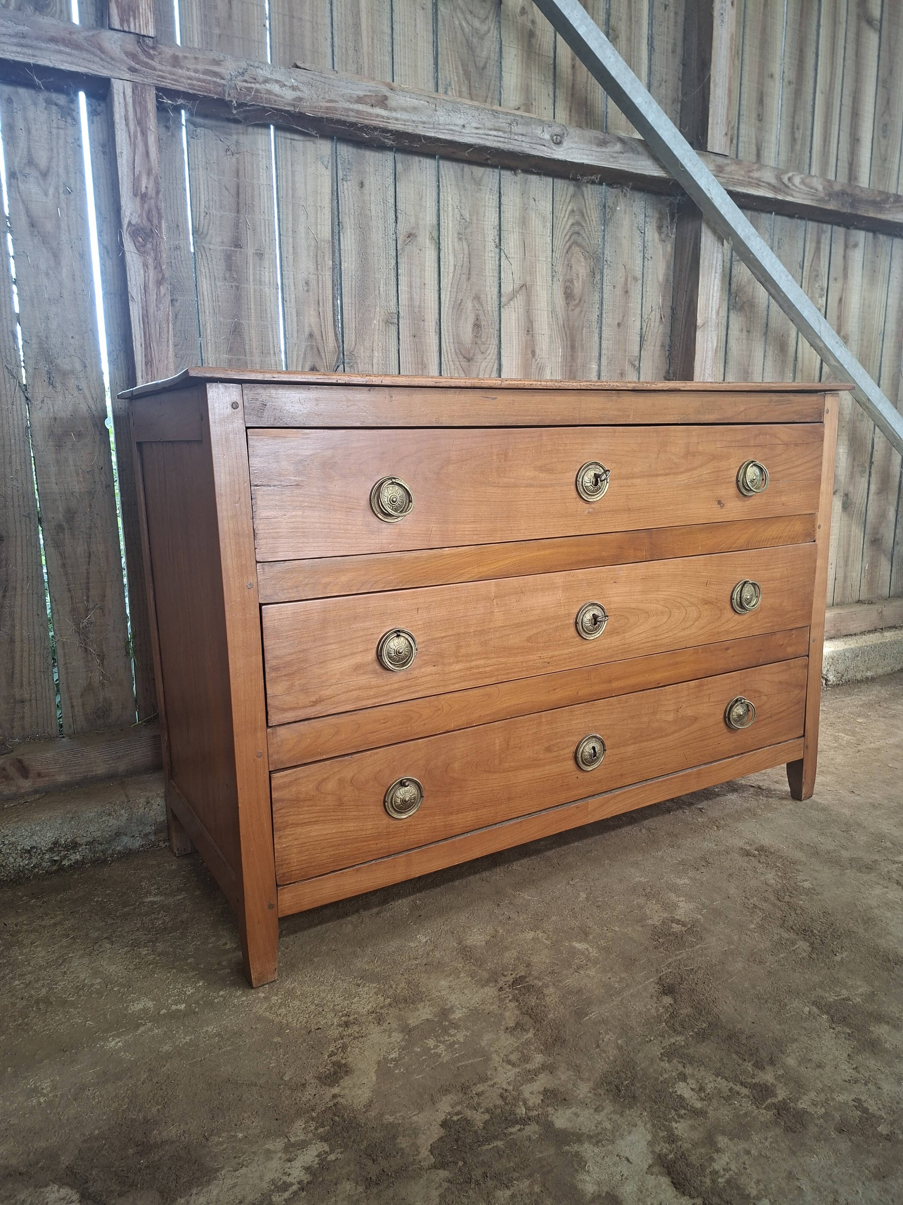 Louis XVI period commode in solid cherry wood (ombp)