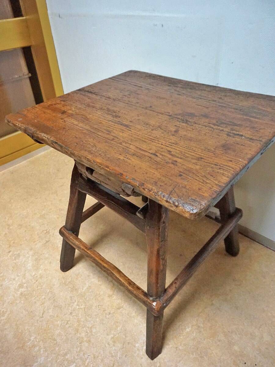 Small size Antique Bankers/ Rent or Merchant Table, late 18th C.