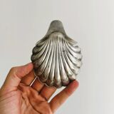 Small metal pocket emptier