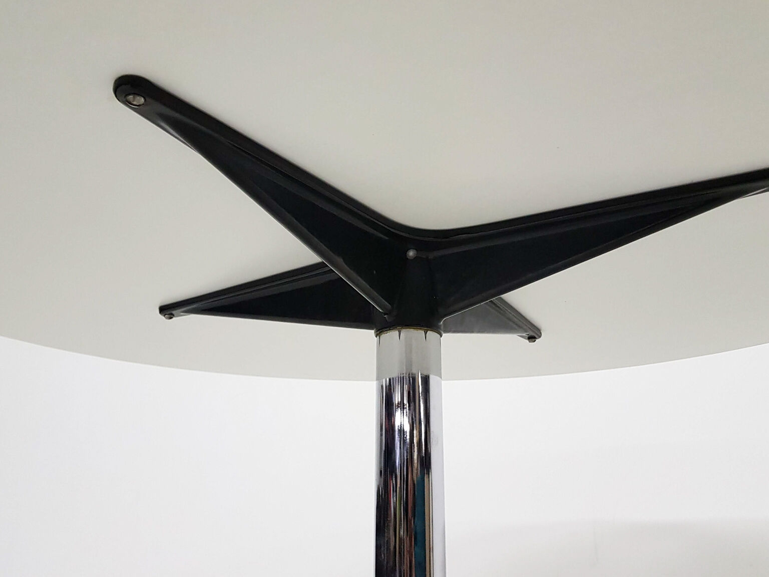 Charles and Ray Eames for Vitra segmented dining table, U.S.A 1960’s