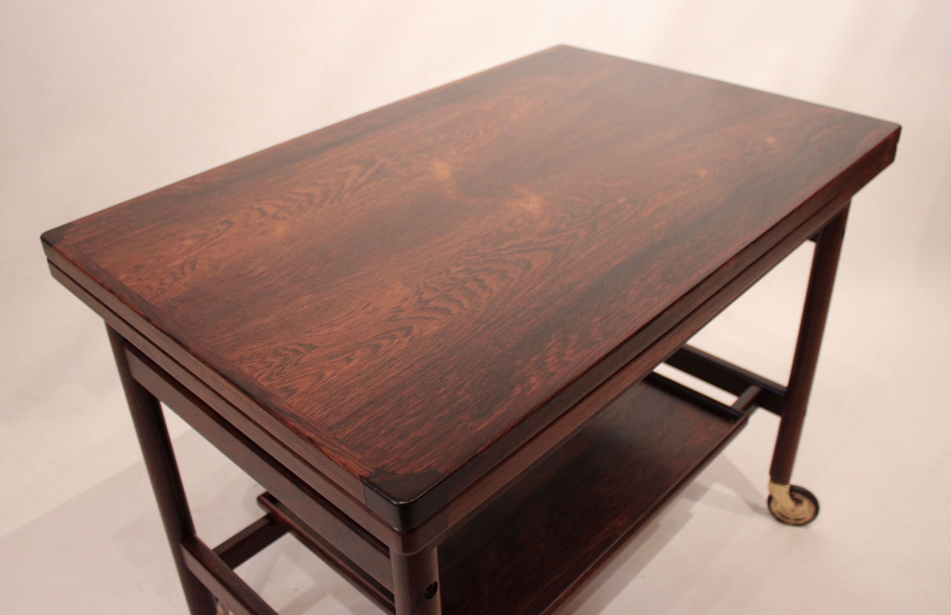 Desserte en bois de rose  danoise des années 1960