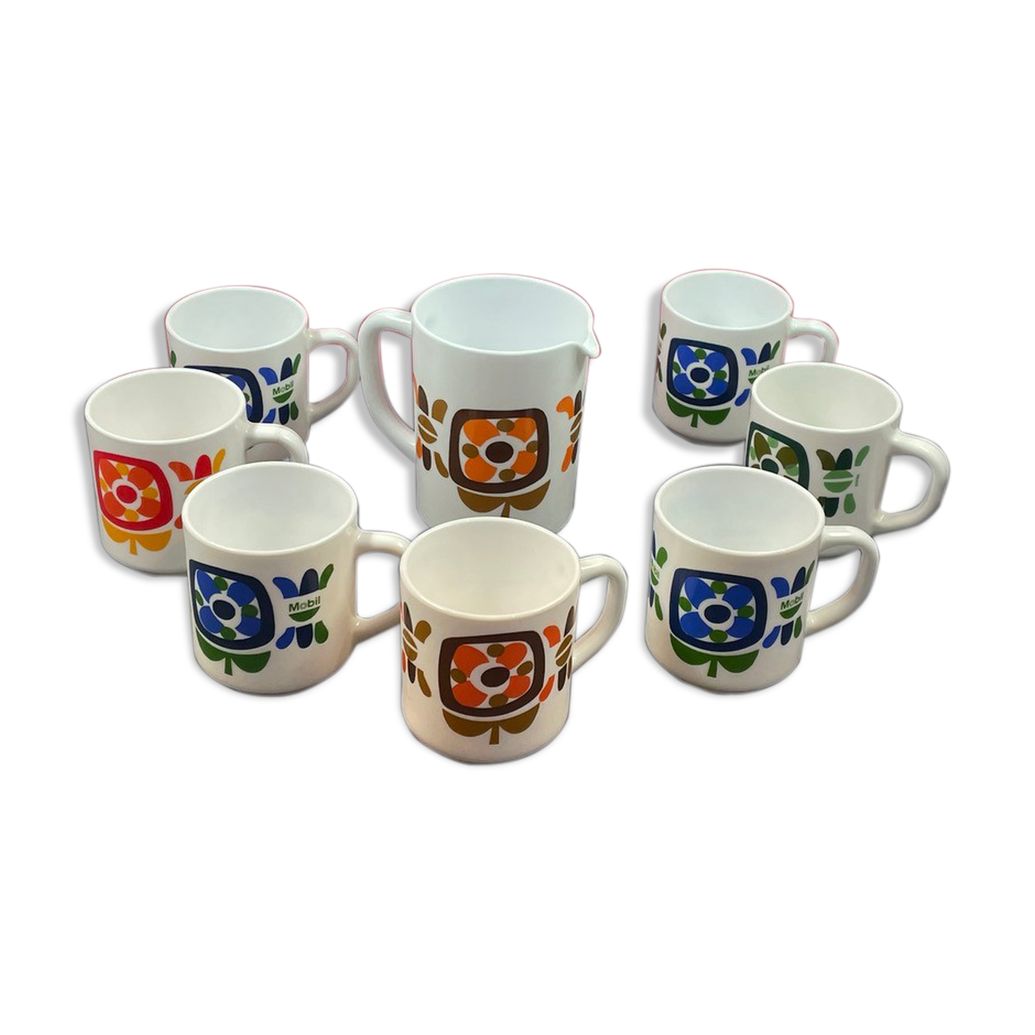 Pitcher and mugs mobil vintage 70s lot of 8 pieces