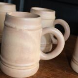 4 mugs stoneware