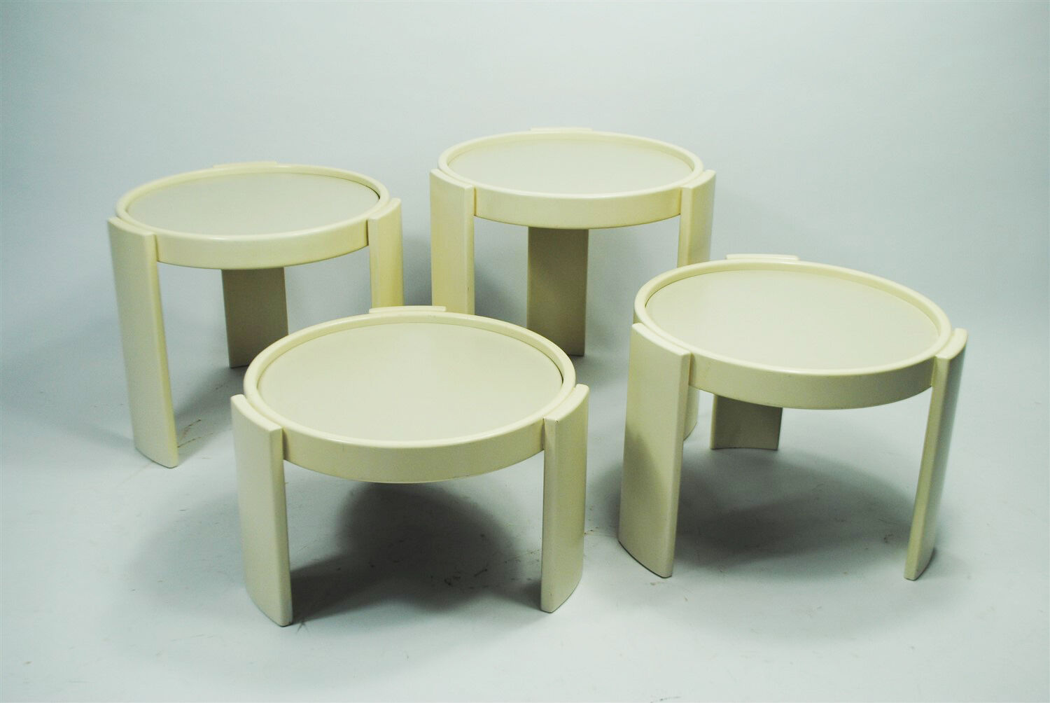 Nesting table set Frattini nesting boxes