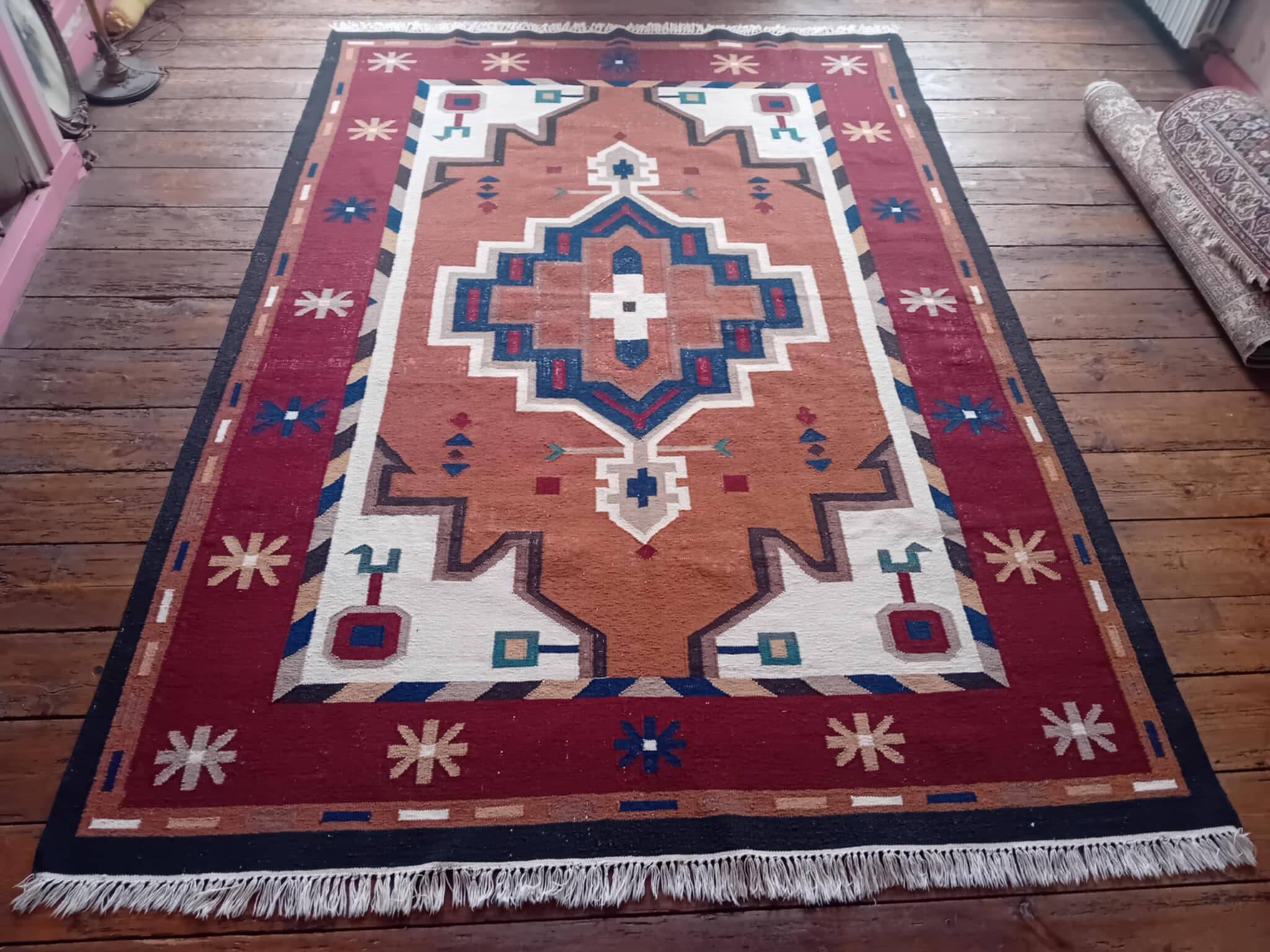 Handmade Indo-Caucasian Kilim 287x203cm