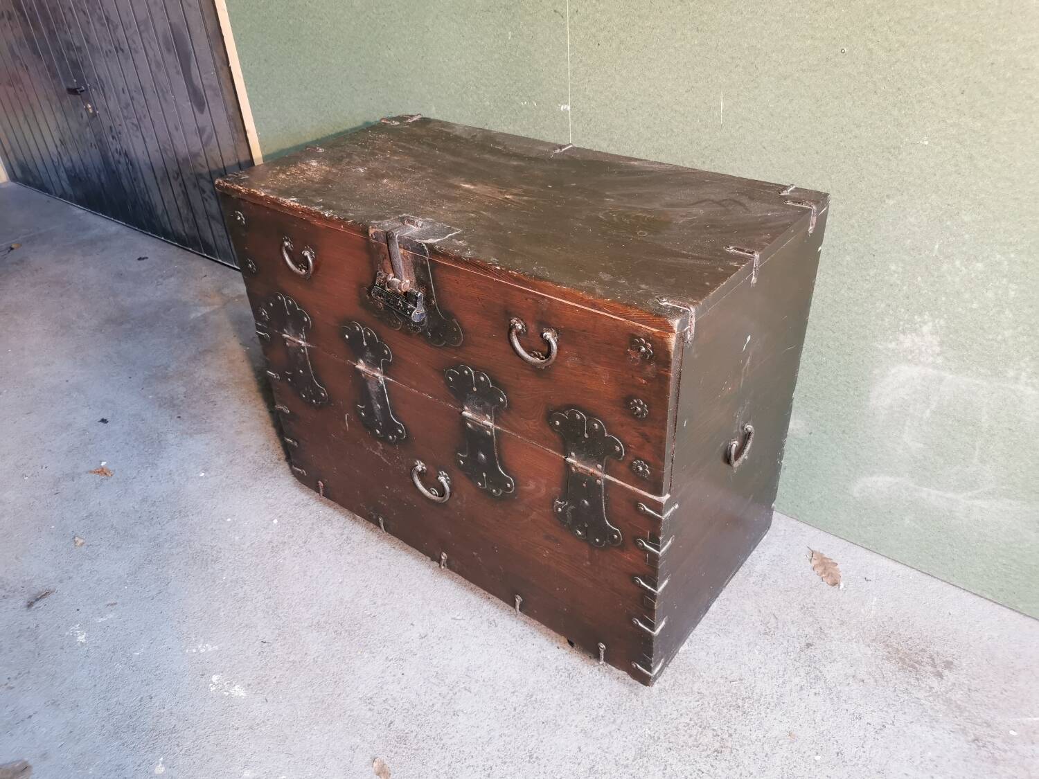 Malle de voyage en châtaigner Asie