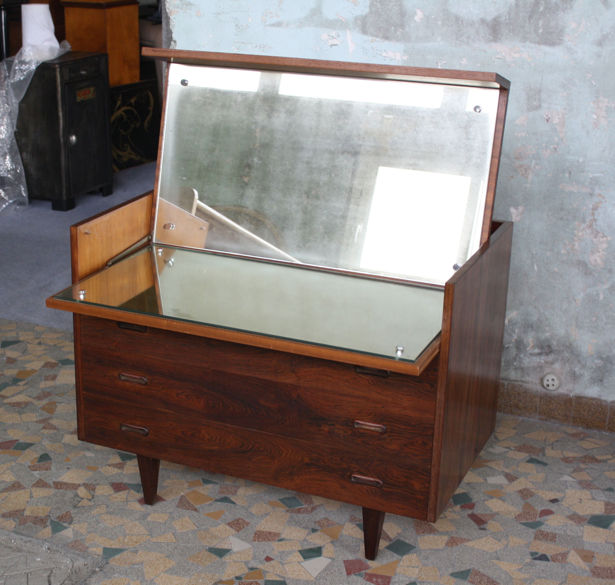 Dresser scandinavian