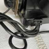 Téléphone ancien en Bakélite