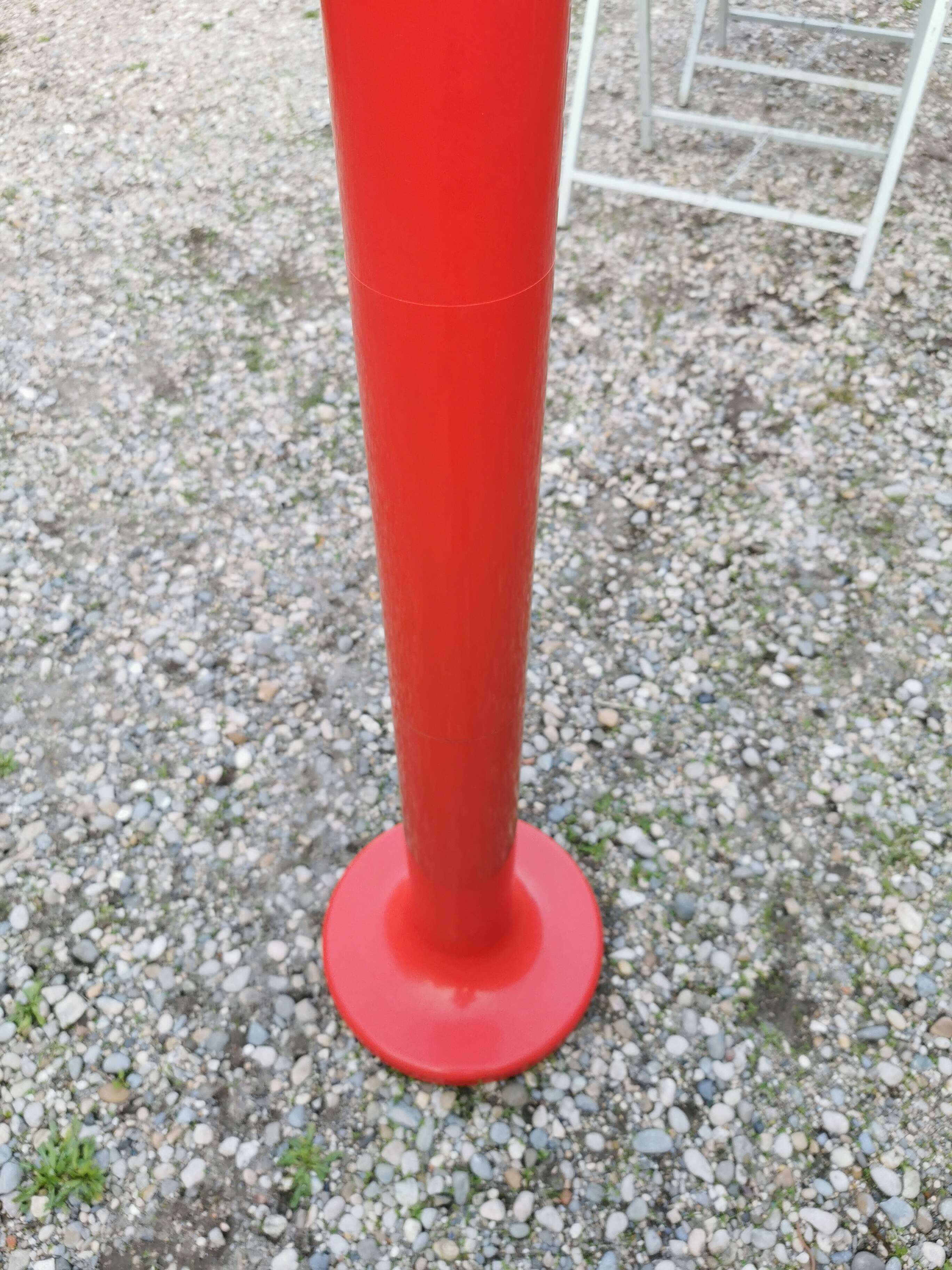 Portemanteau space age