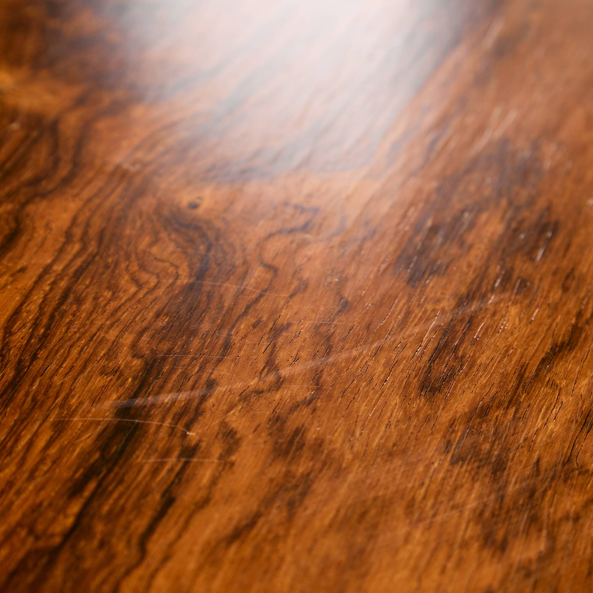 MK11142 Rosewood coffee table
