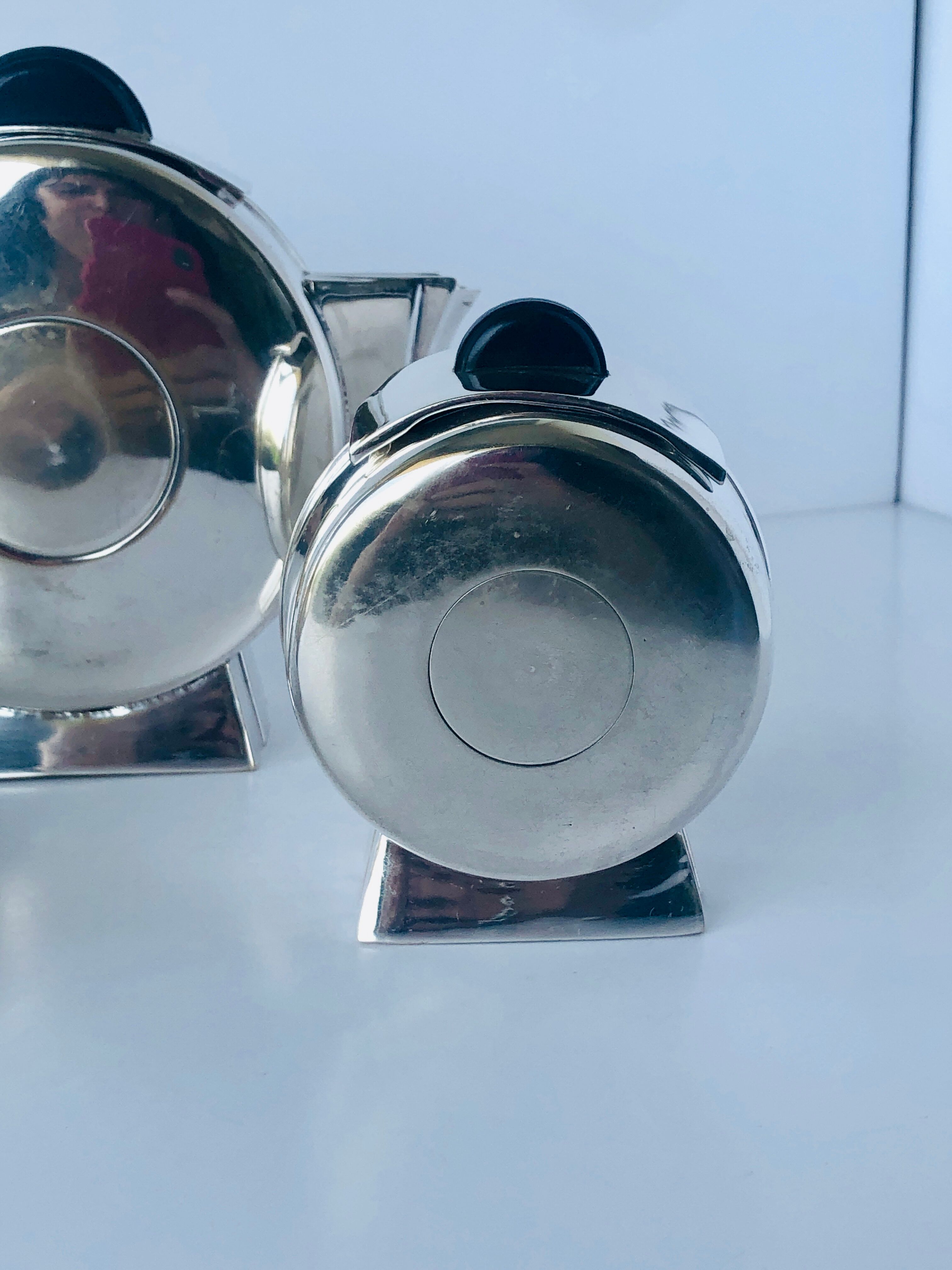 Art Deco tea set