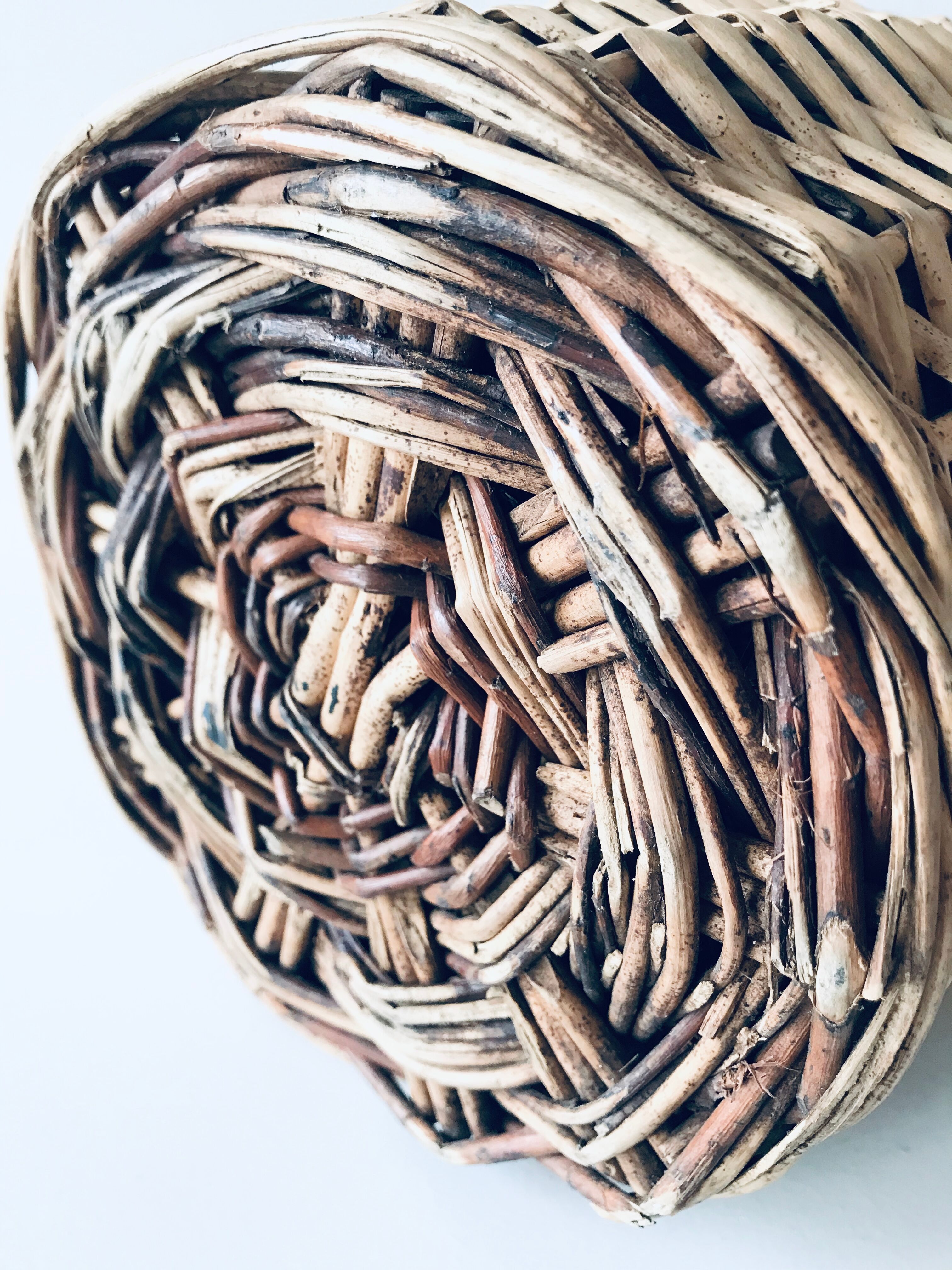 Demijohn with wicker