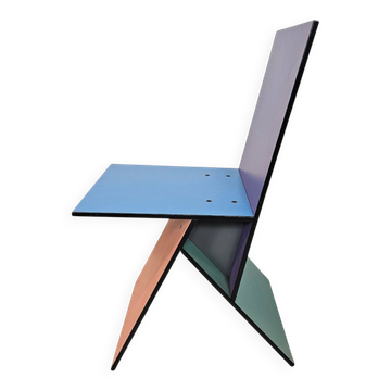 Chaise Vilbert style Memphis Milano conçue par Verner Panton pour Ikea