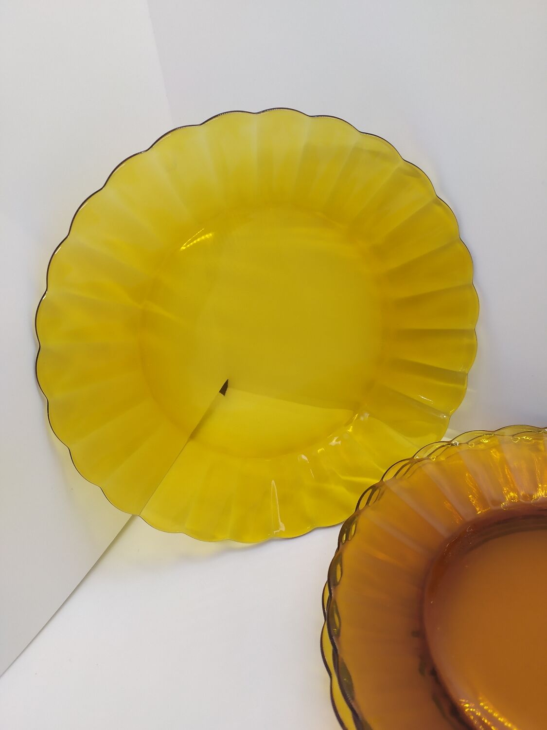 Duralex vintage dessert plates