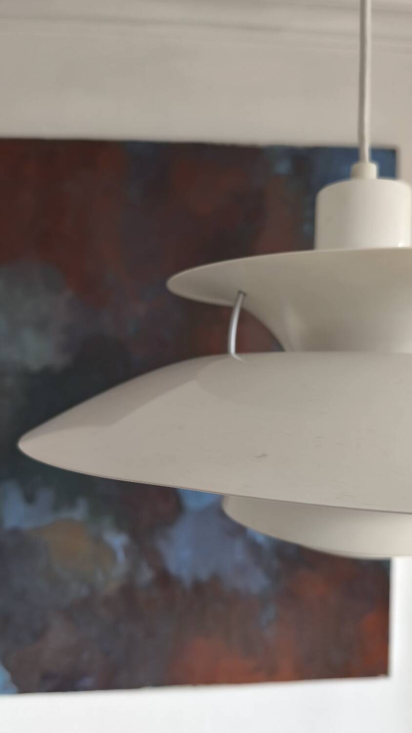 PH5 pendant light by Louis Poulsen