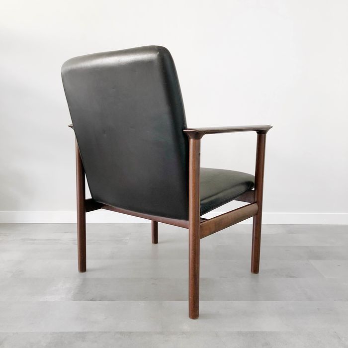 Cor Bontenbal rosewood armchair for Fristho