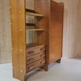 Asymmetrical wardrobe
