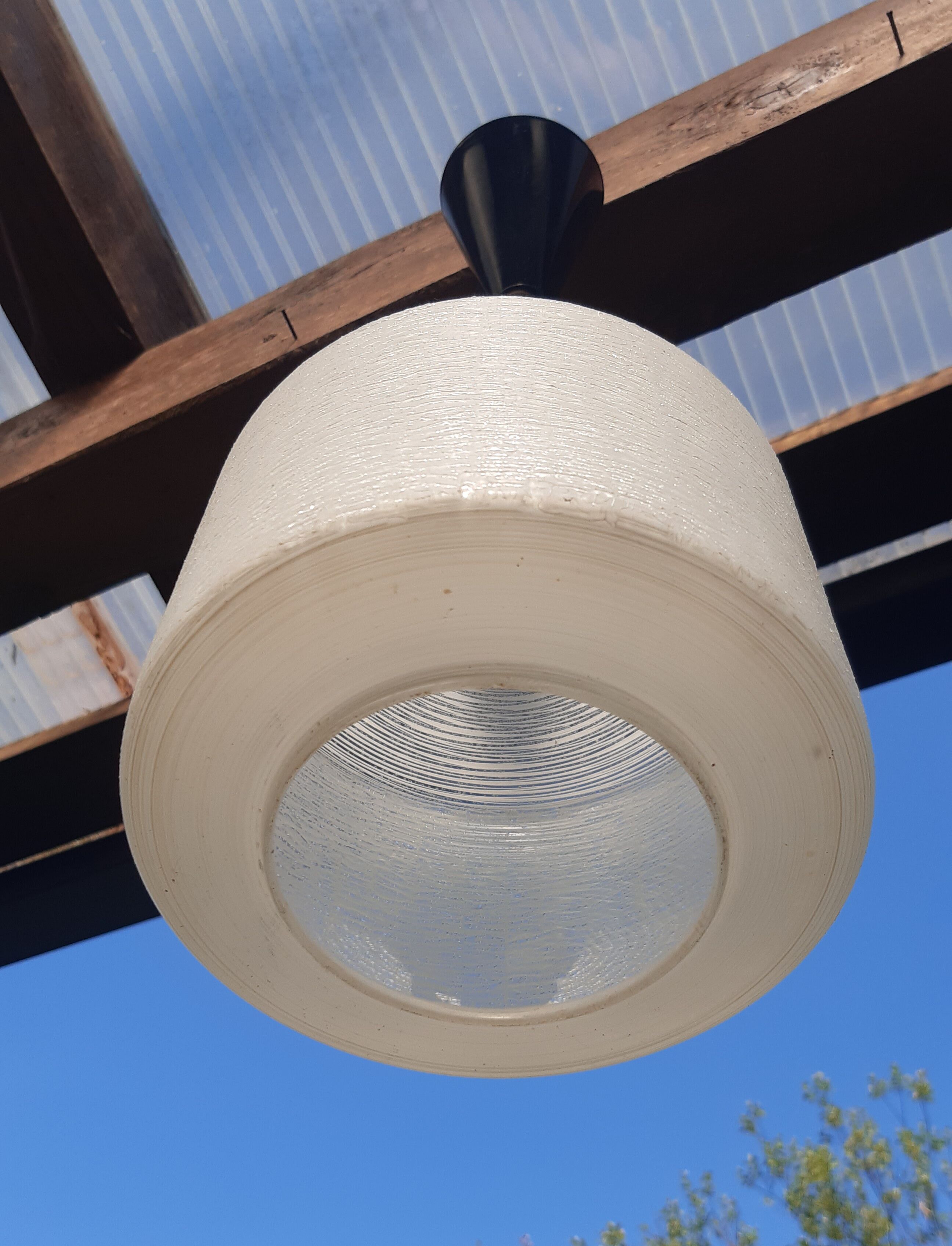 Granite glass suspension 60s