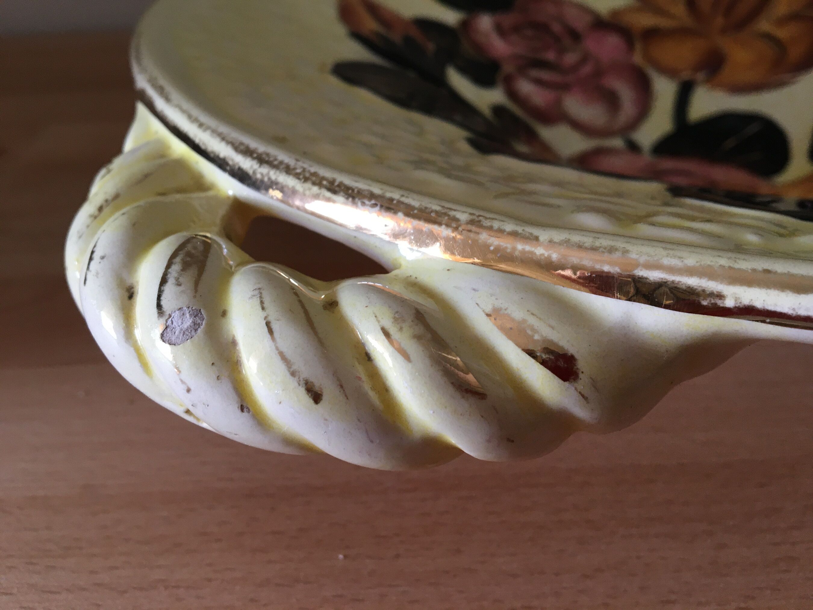 Old plate in ceramic (barbotine pottery) signed vallauris