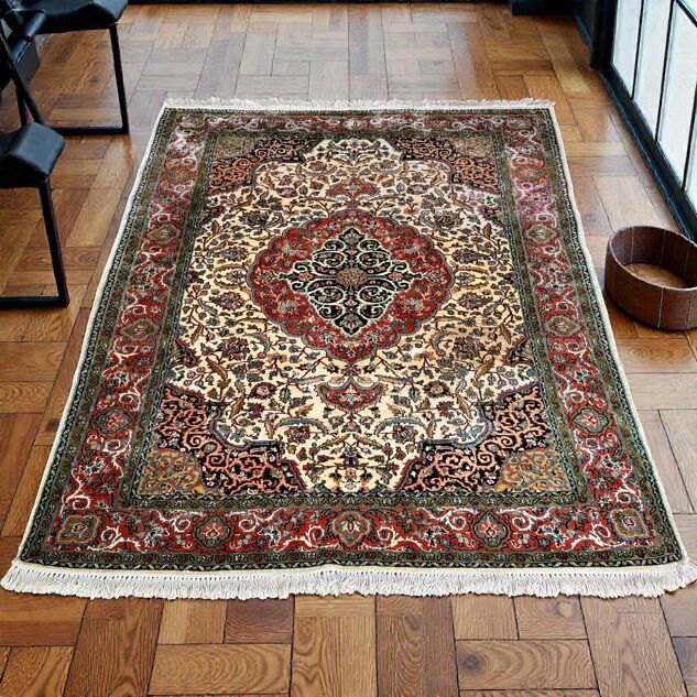 Grand tapis persan Tabriz noué main en laine, 230 x 29O cm