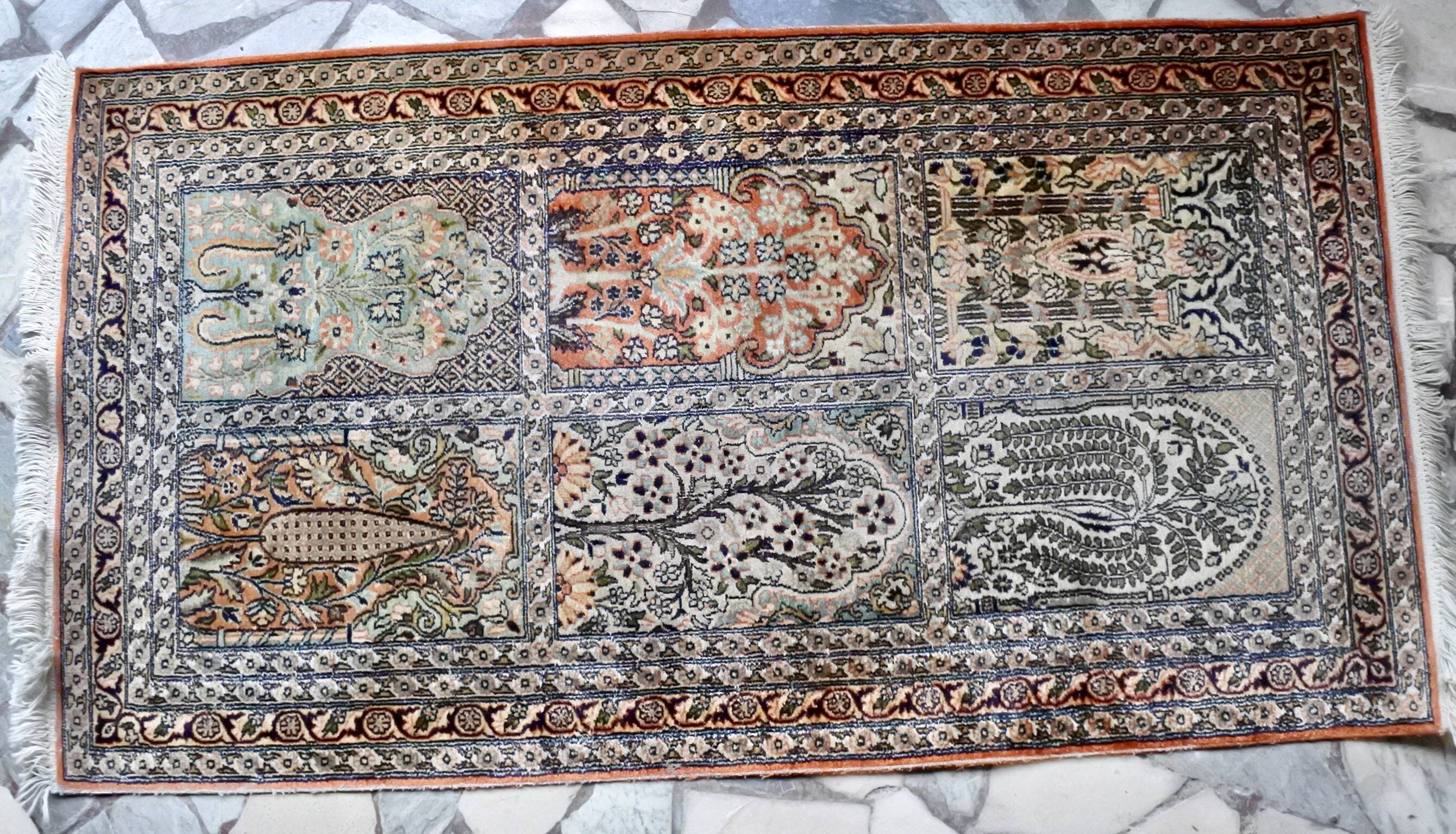 Silk cashmere carpet 143x79cm