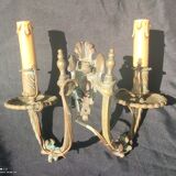 Series d e 3 applied in bronze/lion's head
