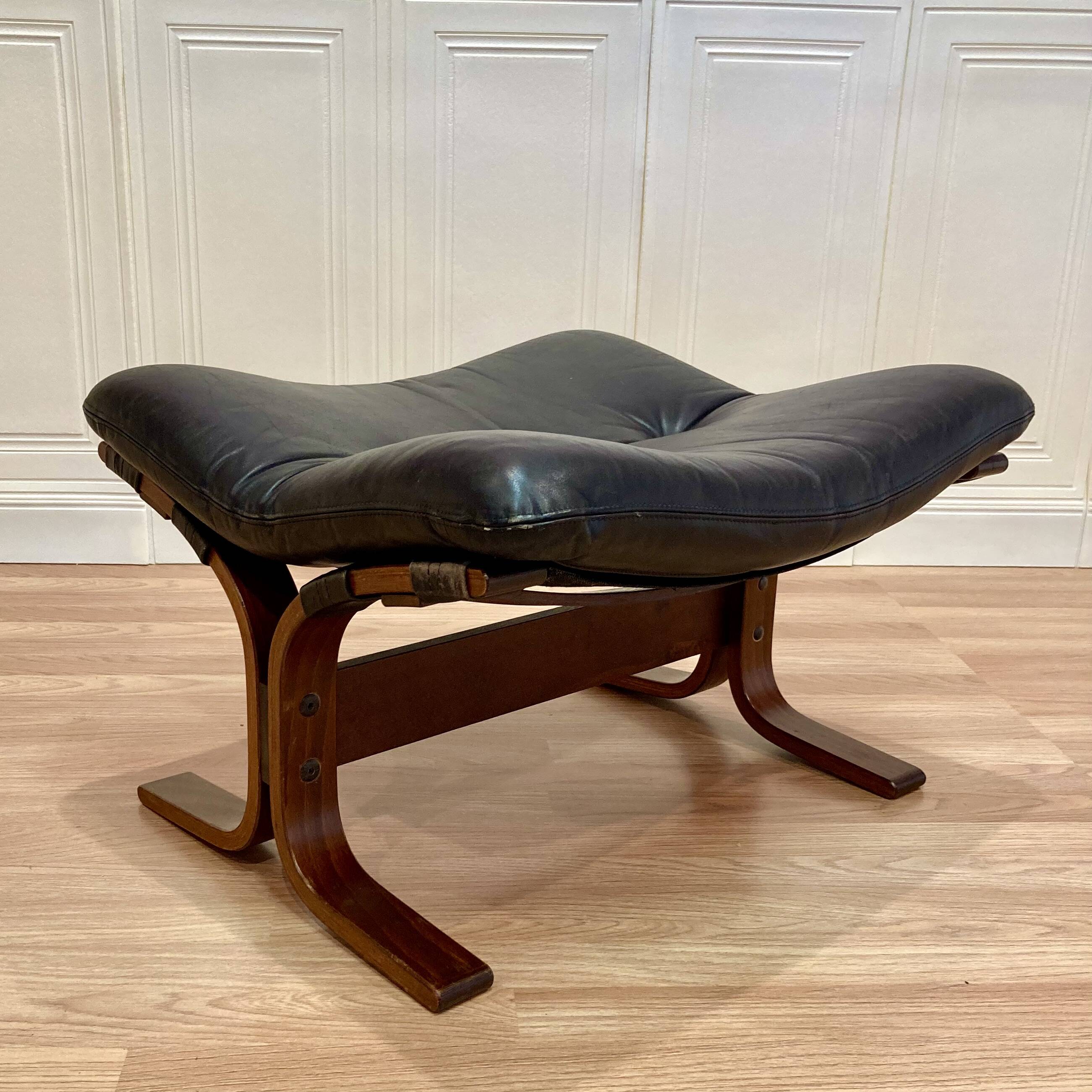 Leather ottoman "Scandinavian design" 1960.