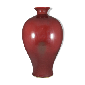 Vase rouge sang de bœuf chinois