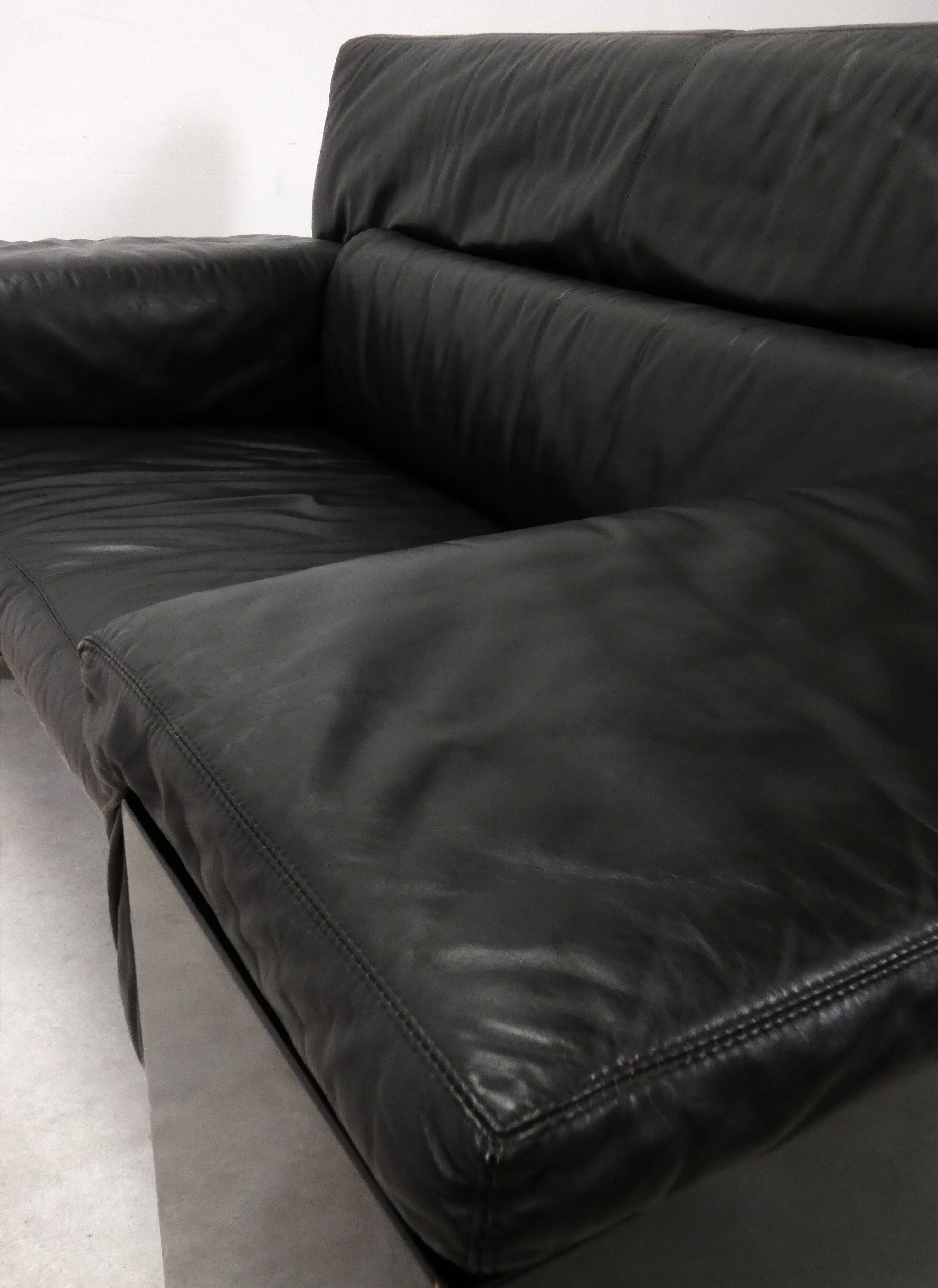 Brigadier loveseat - Cini Boeri for Gavina