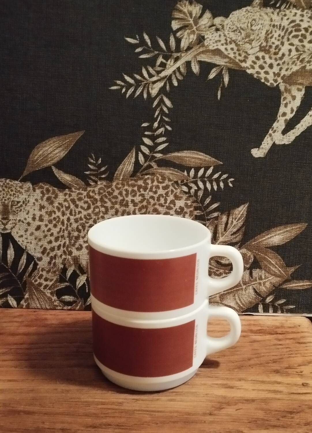 Set of 5 brown/white Negresco coffee cups, in opal glass from Arcopal, 1970