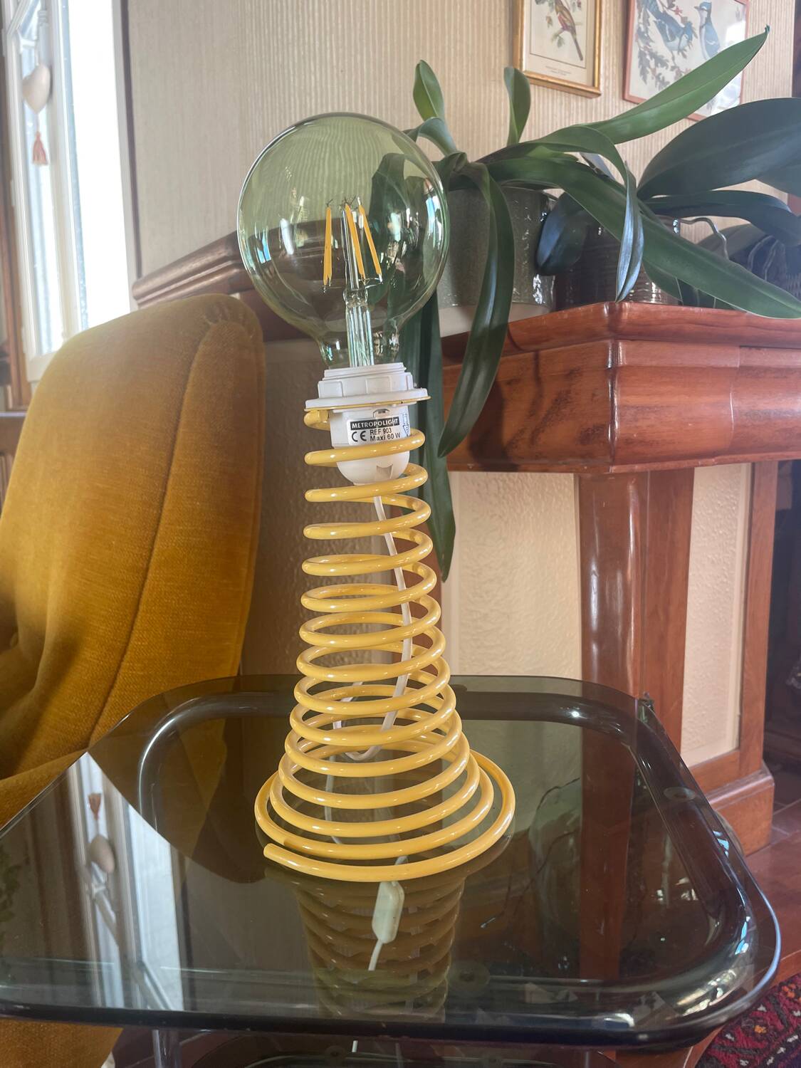 Spring lamp 1980