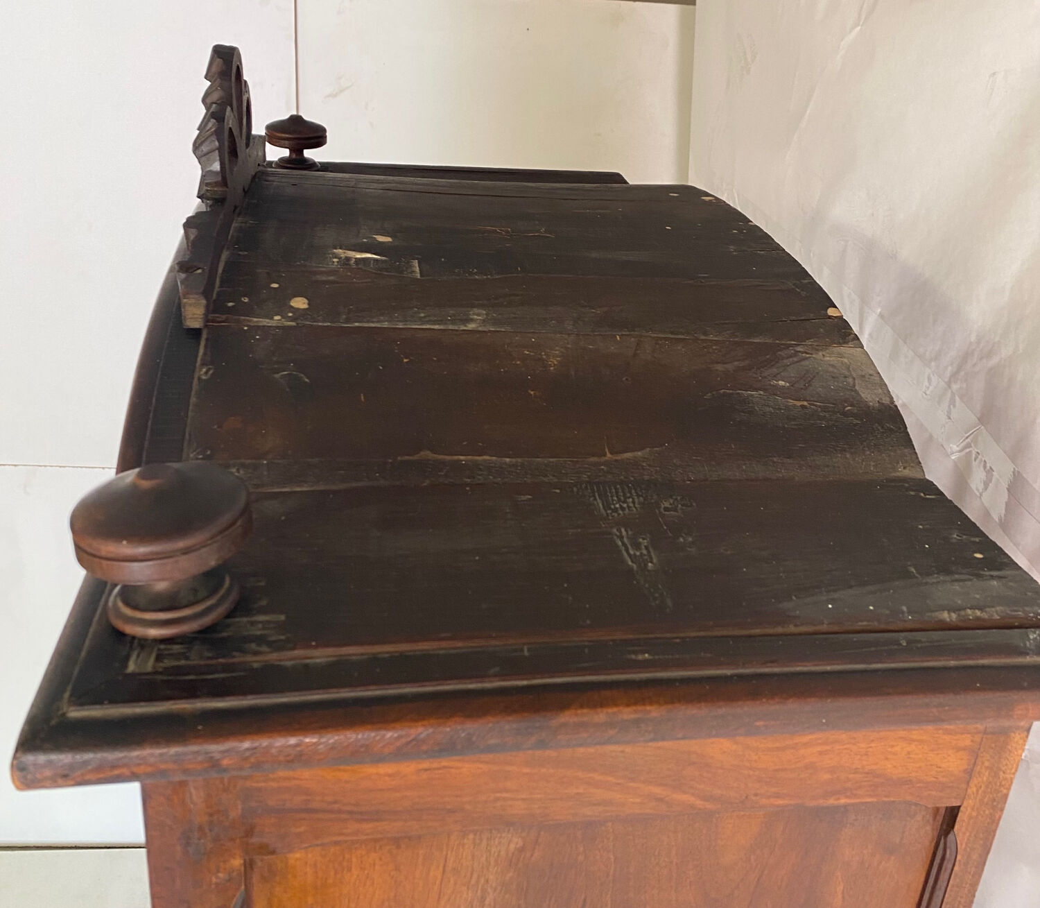 19th century glass library