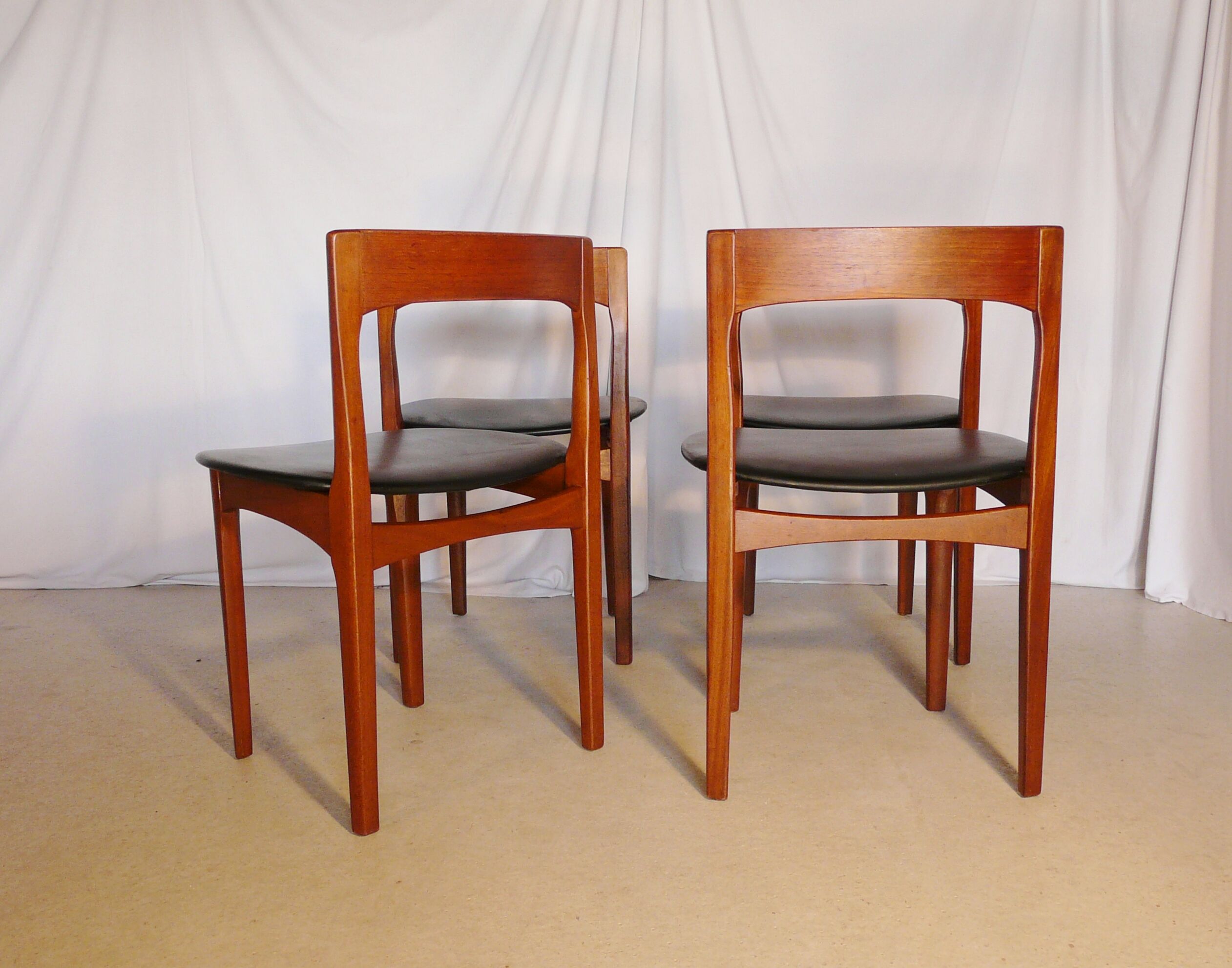 Lot of four scandinavian teak chairs