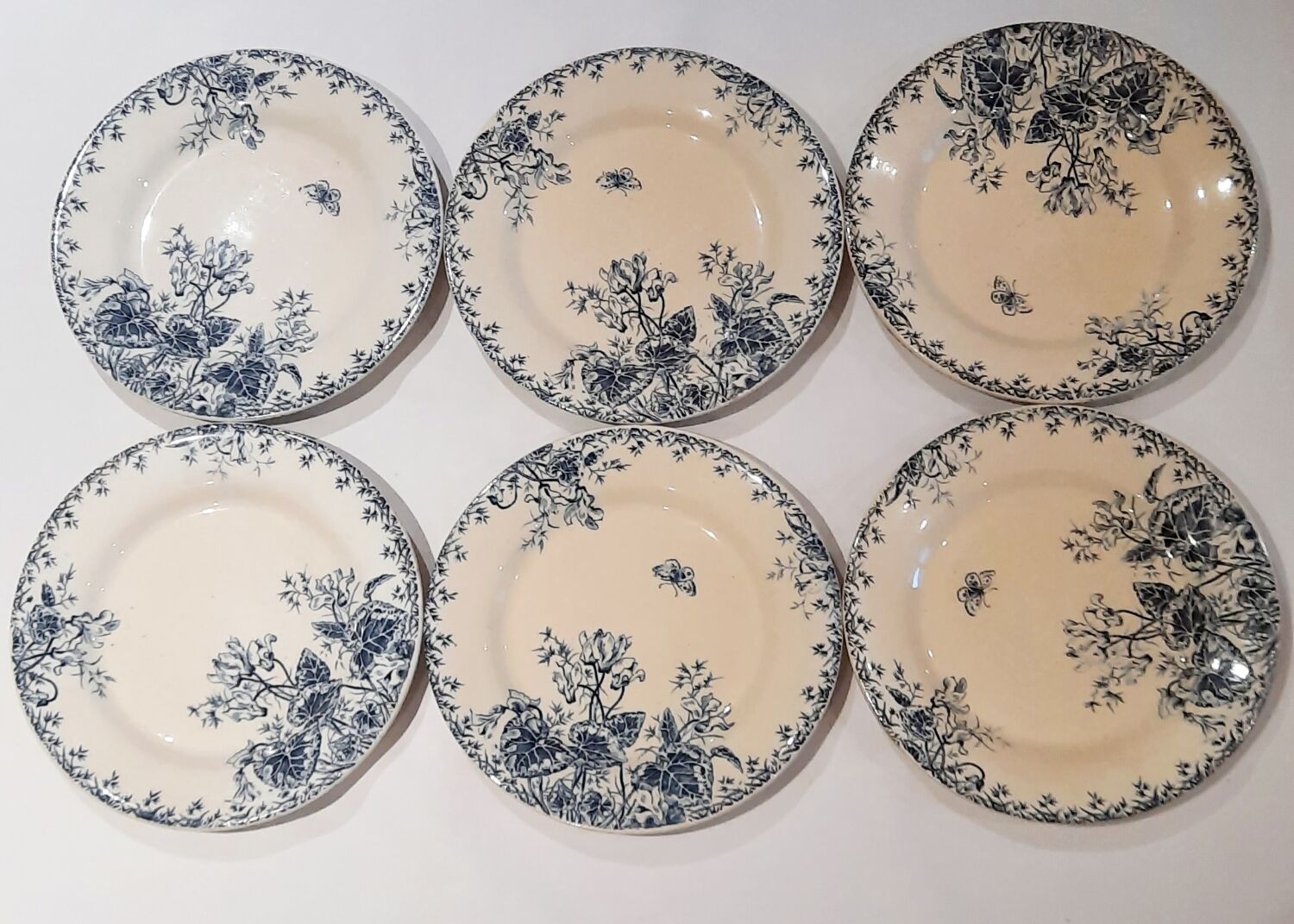 Vintage Gien plates