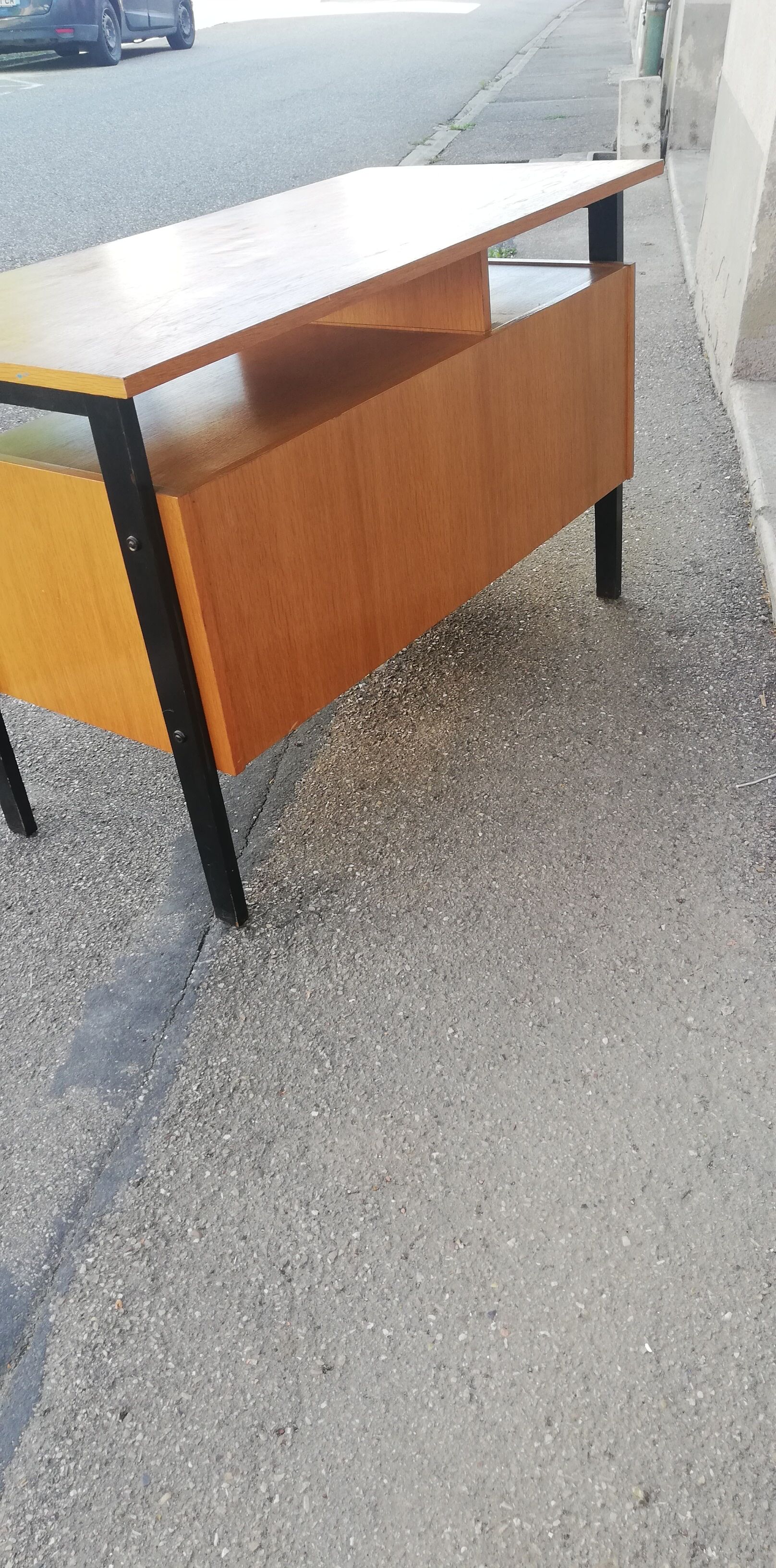 Vintage desk 2 drawers