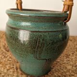 Ceramic pot with rattan handle
