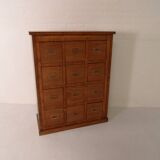 Classeur vintage avec tiroirs