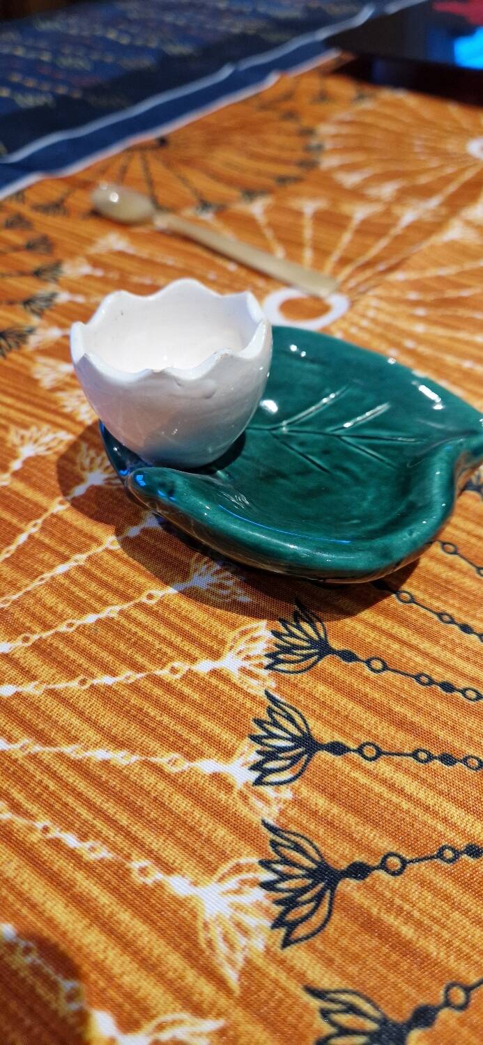 Tortoiseshell egg cup and spoons