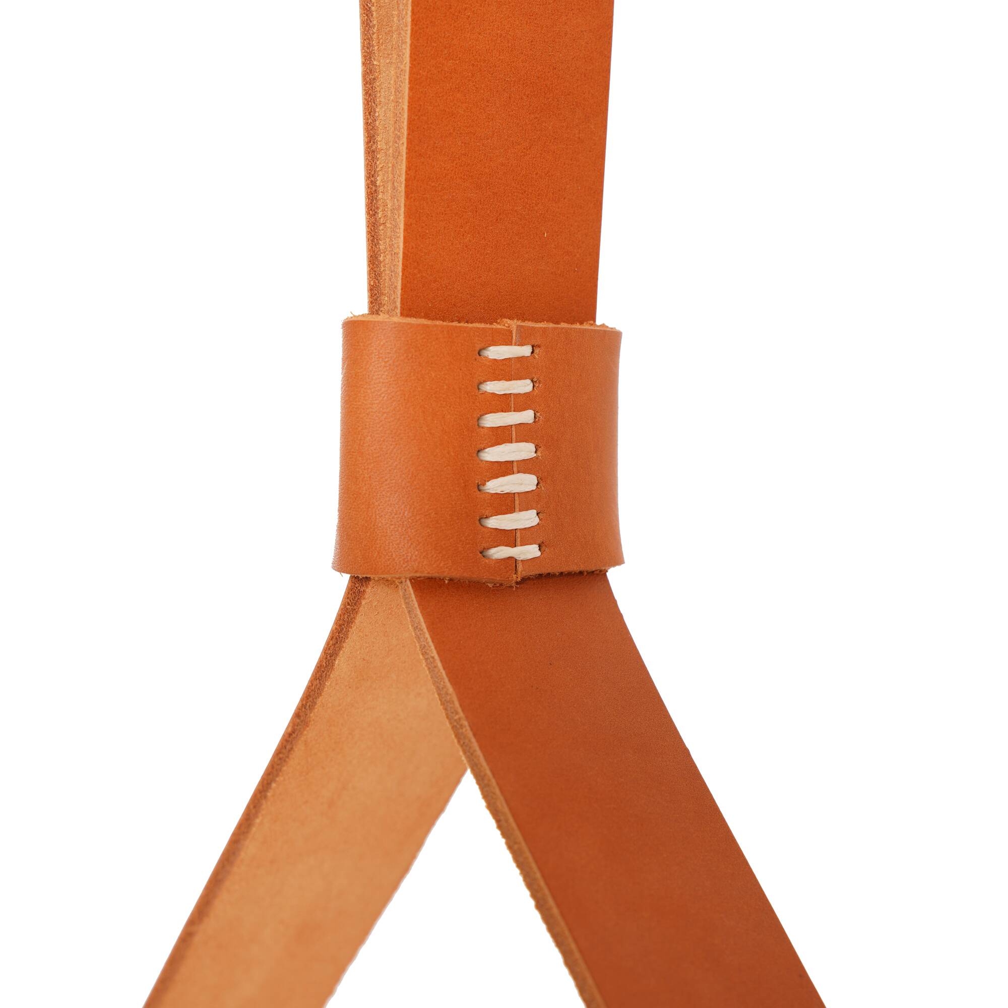 Handmade mirror in J. Adnet style, made of vegetable-tanned leather in tan colour, ø 45 cm.