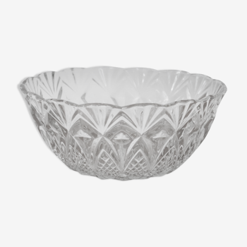 Chiseled glass bowl