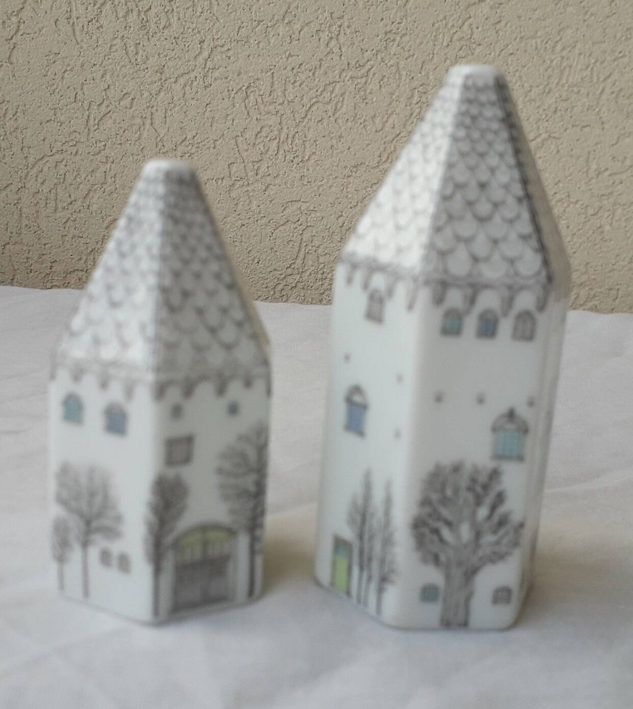 Rosenthal porcelain salt and pepper shaker